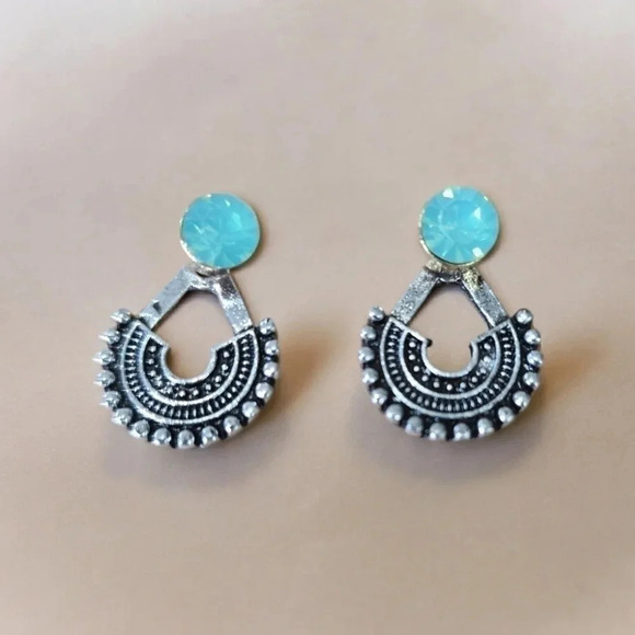 Light Green Rhinestone Dangle Bohemian Stud Earrings - Picture 2 of 2